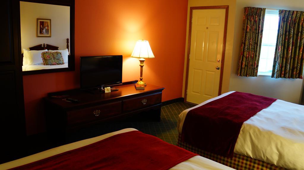 Hotel Grand Victorian Μπράνσον Εξωτερικό φωτογραφία